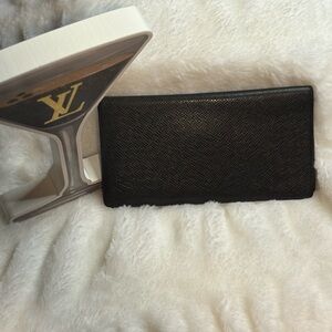 Louis Vuitton Textured Black Leather Accessory